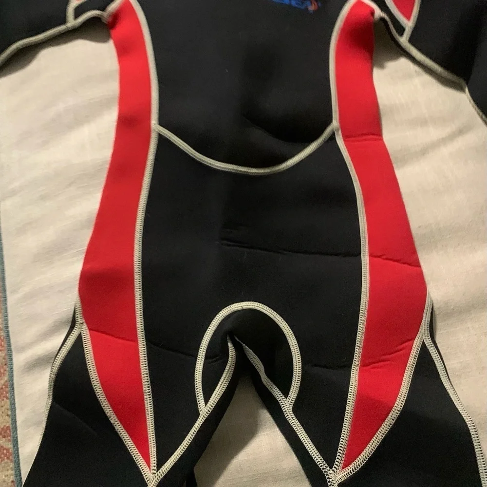 HISEA Scuba Donkey Wetsuit Full Body Kids Sz 6 Surfing Scuba Watersports